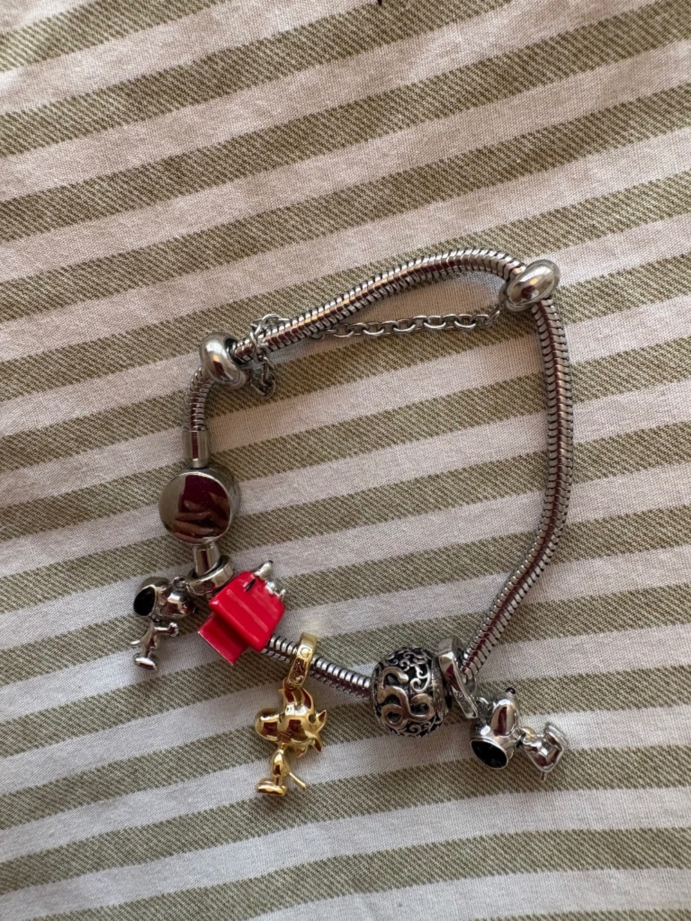 Gnoce snoopy collection charm bracelet